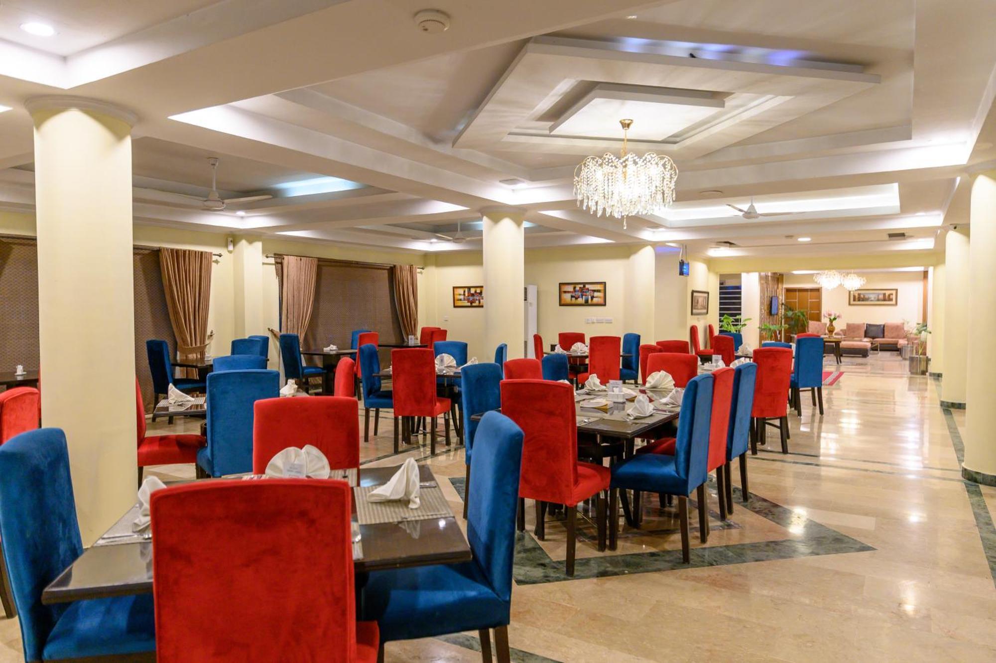 Hotel One Abbottabad Exterior foto