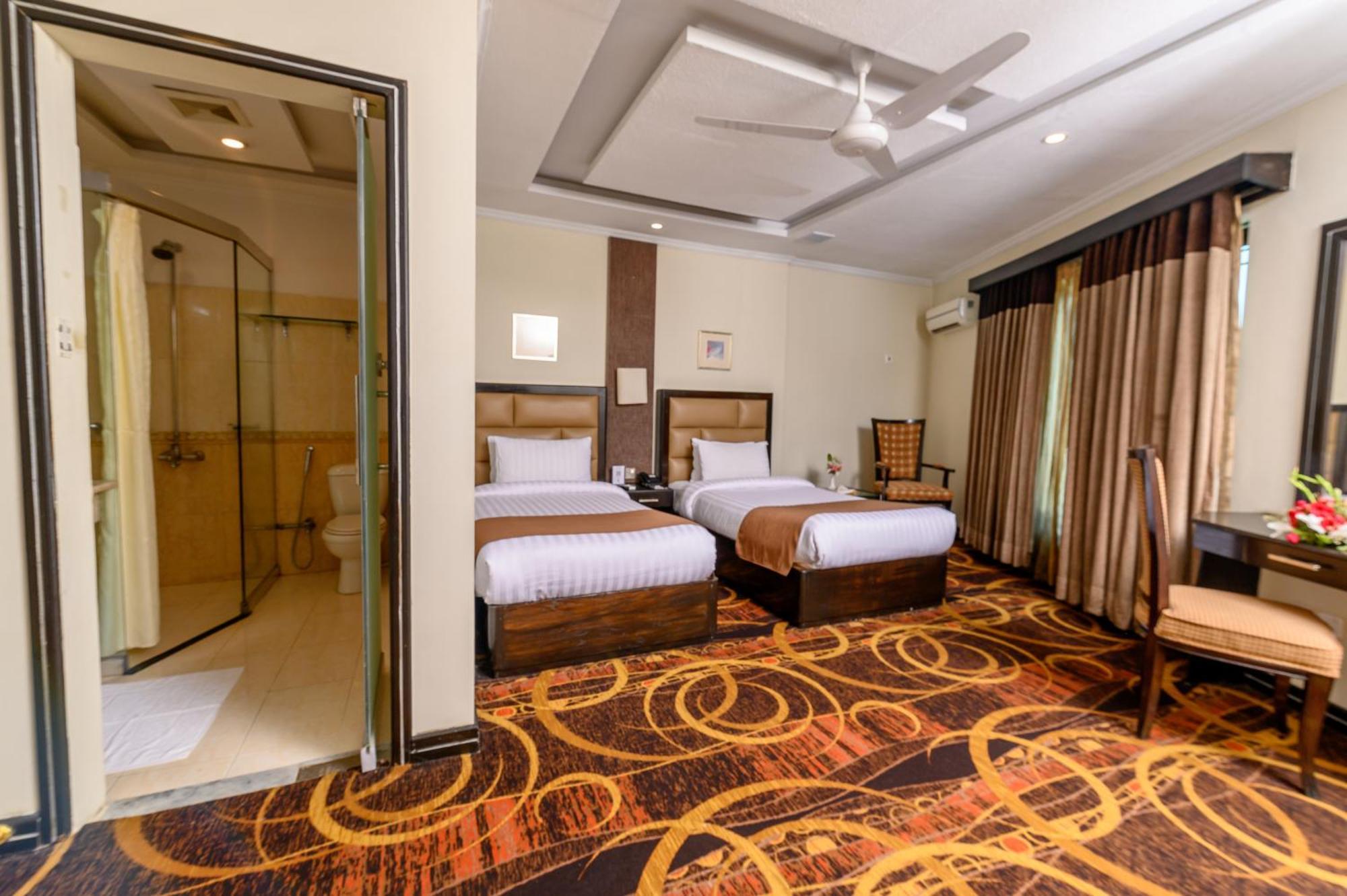 Hotel One Abbottabad Exterior foto