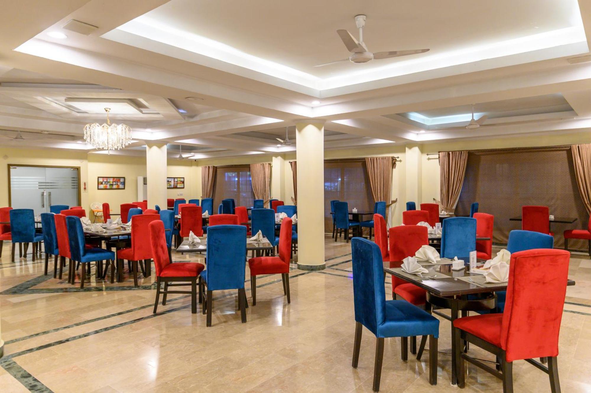 Hotel One Abbottabad Exterior foto